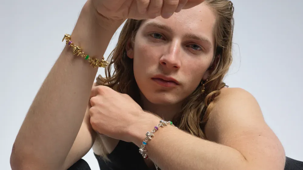 Alix Ferracci: Смелые украшения с зубами в коллекции Alf