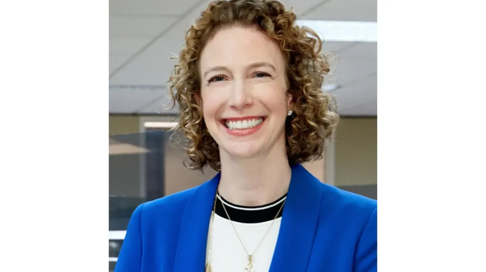 Lisa Bridge покидает пост CEO Ben Bridge Jeweler