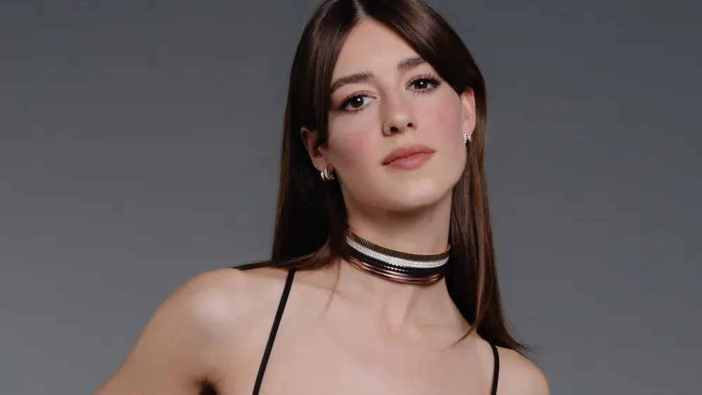 Дейзи Эдгар-Джонс стала амбассадором ювелирного дома Boucheron