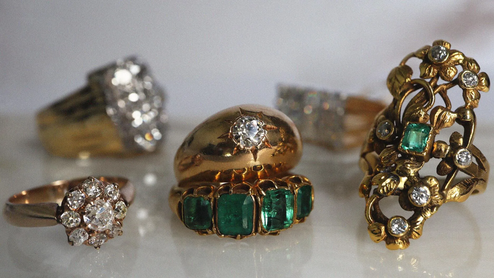 Зимняя выставка антикварных украшений и предметов в Нью-Йорке 2026