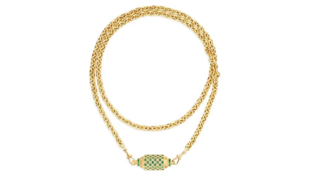 Обертывающие украшения: тренд осени 2024